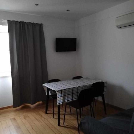 Apartamentos Internacional Коимбра Стая снимка