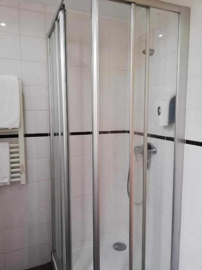Apartamentos Internacional Коимбра Стая снимка